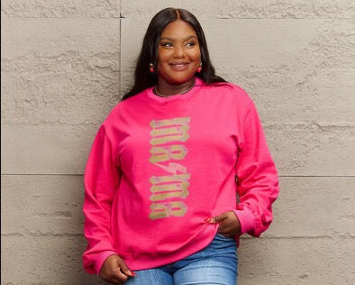 Mom Sweatshirt – Metal "Mama" Crewneck Pullover