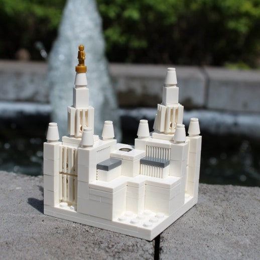 LEGO® Mini San Diego temple kit 