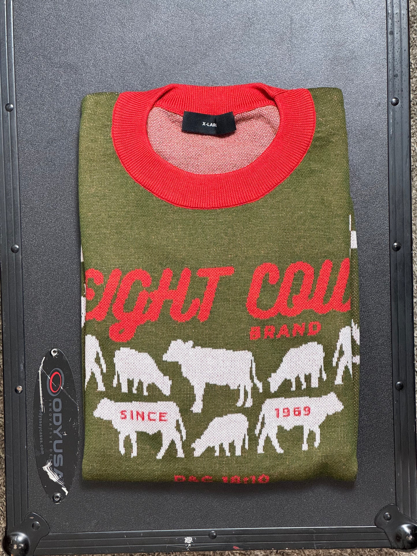 folded 8 cow brand knitted sweater