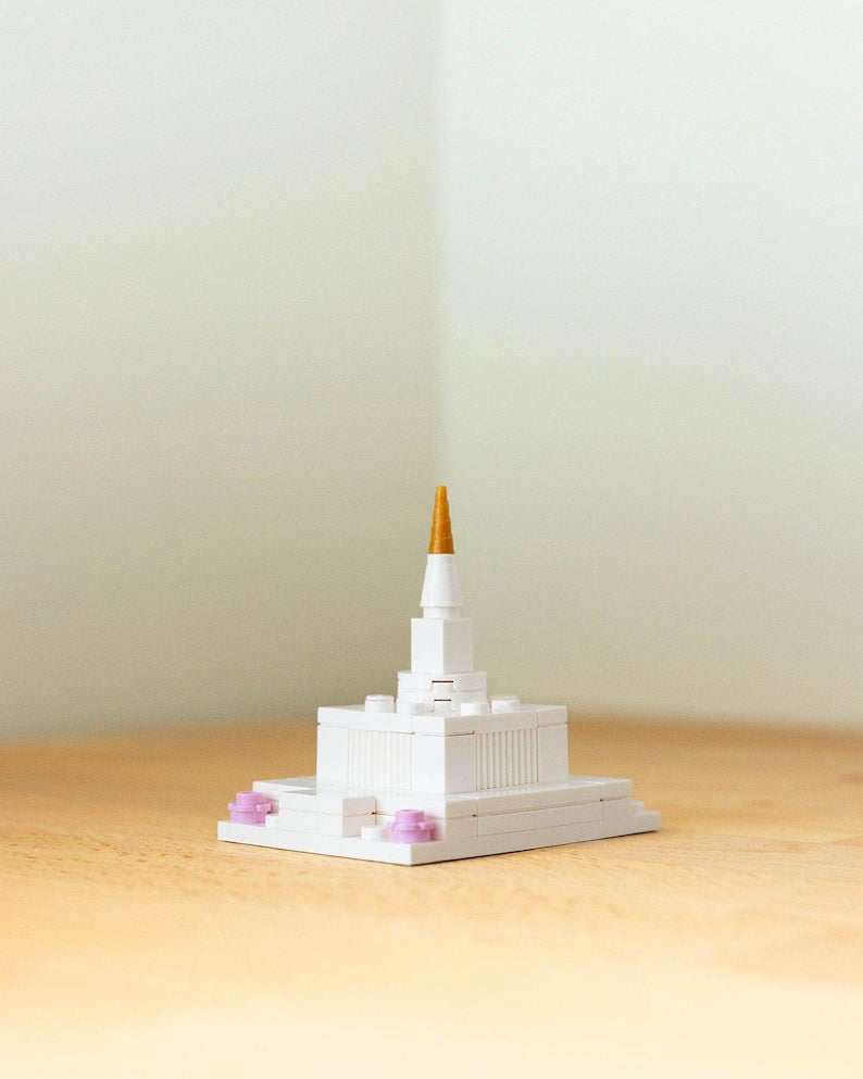 Jordan River Utah Temple - Mini Brick Building Kit