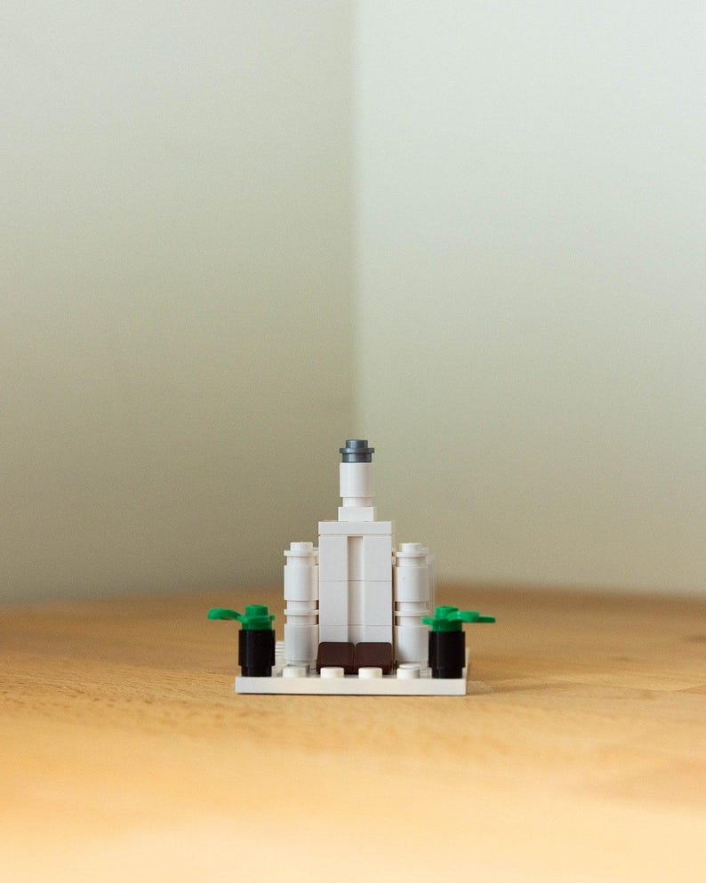 St. George Utah Temple - Mini Brick Building Kit